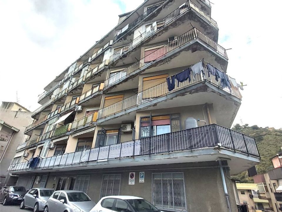 Lejlighed i Messina, Messina - foto 1