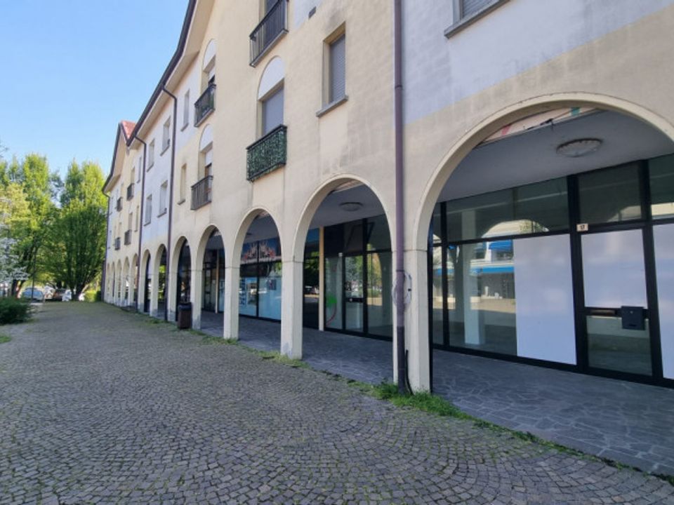 Erhvervsejendom i Correggio, Reggio Emilia - foto 1