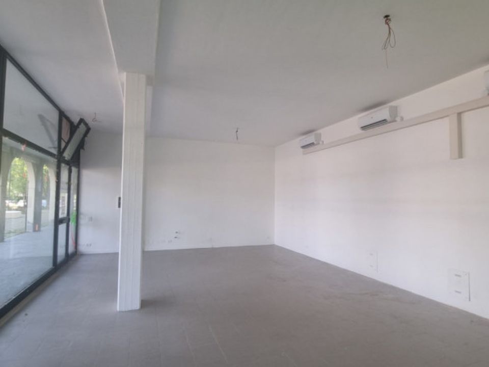 Erhvervsejendom i Correggio, Reggio Emilia - foto 2