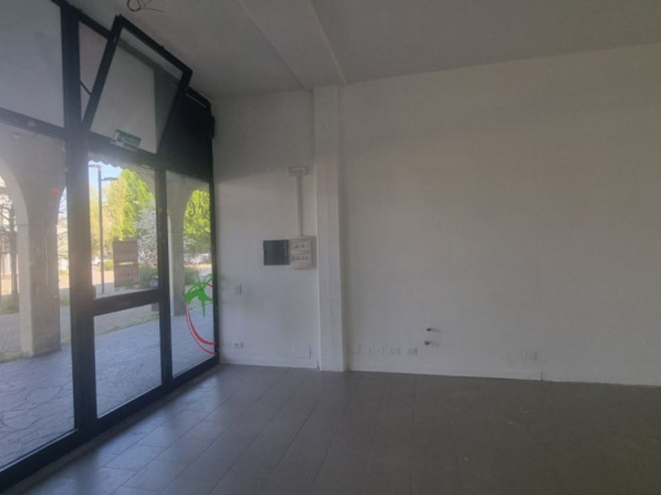 Erhvervsejendom i Correggio, Reggio Emilia - foto 4