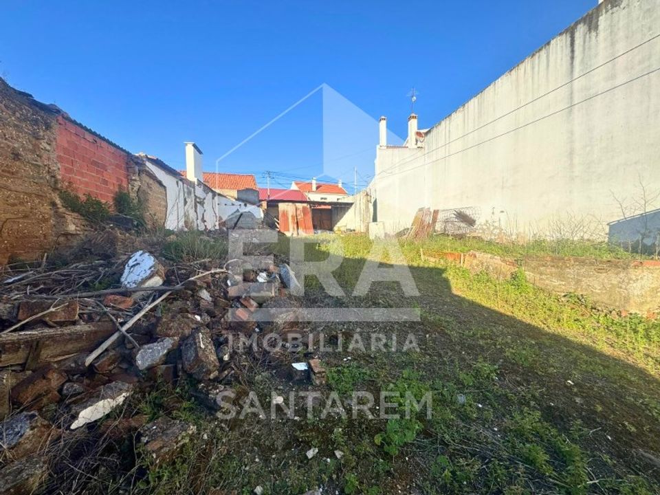 Helårsgrund i Alpiarca, Santarem - foto 1