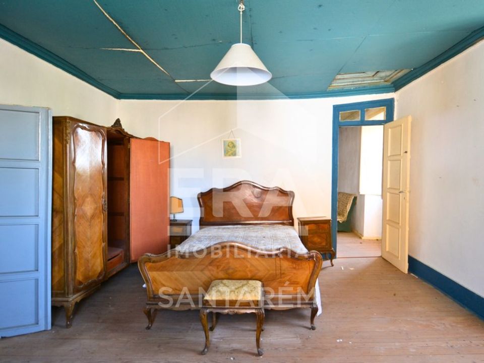 Villa in Alcanena, Santarem - photo 4