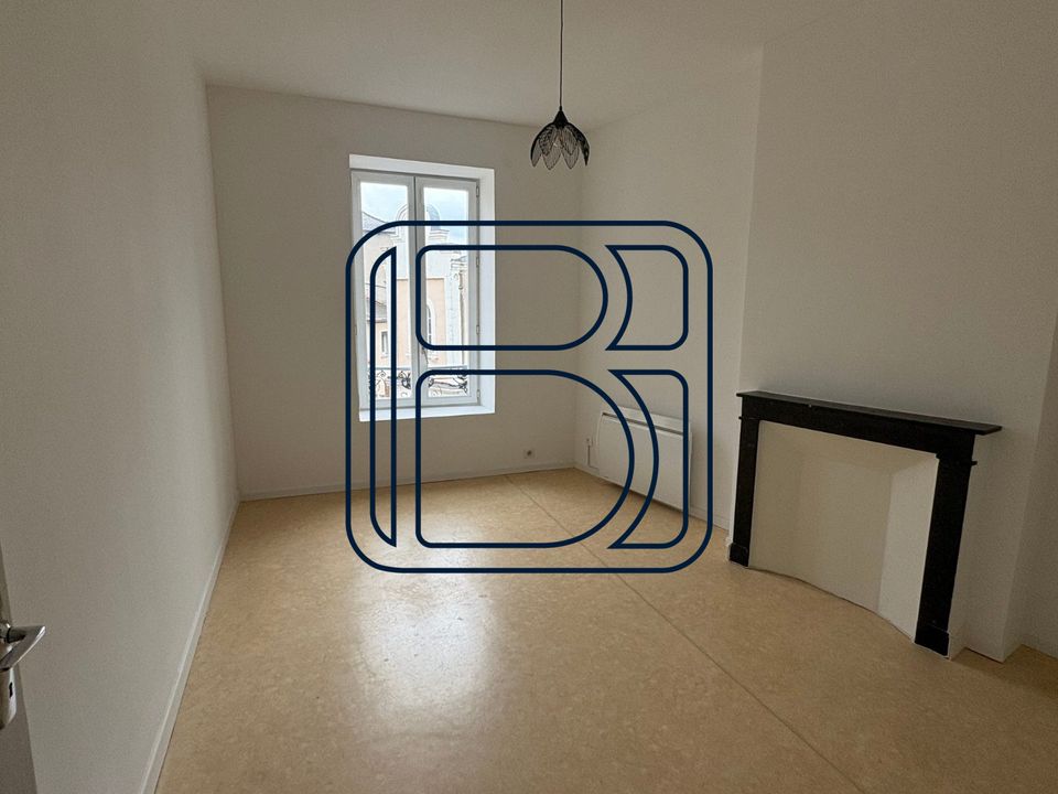Apartment in Ambert, Puy-de-Dome - photo 4