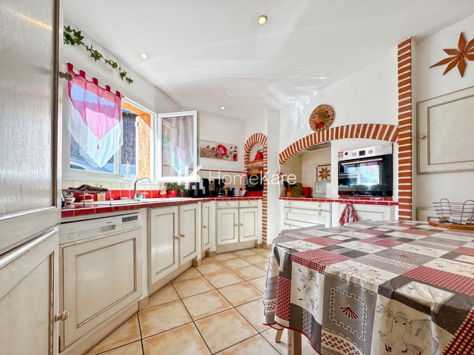 Villa in Castanet-Tolosan, Haute-Garonne - foto 3