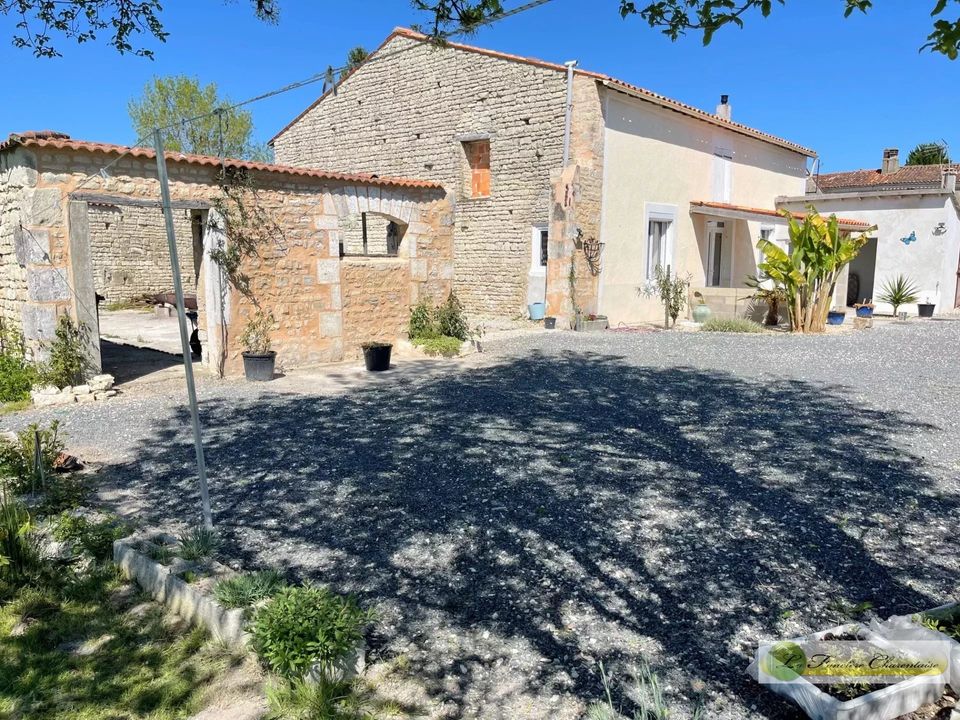 Landejendom i Aigre, Charente - foto 2