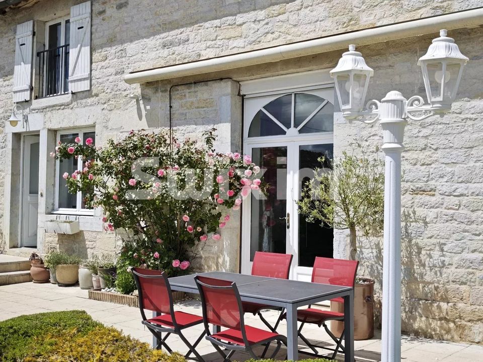 Villa in Dole, Jura - foto 1