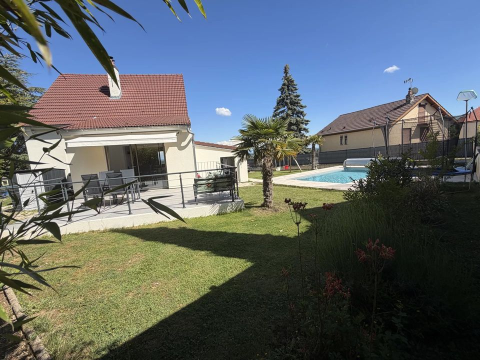 Villa in Dijon, Cote-d'Or - foto 1