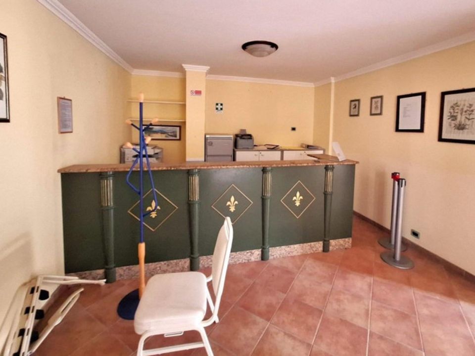 Erhvervsejendom i Monte Grimano Terme, Pesaro and Urbino - foto 4