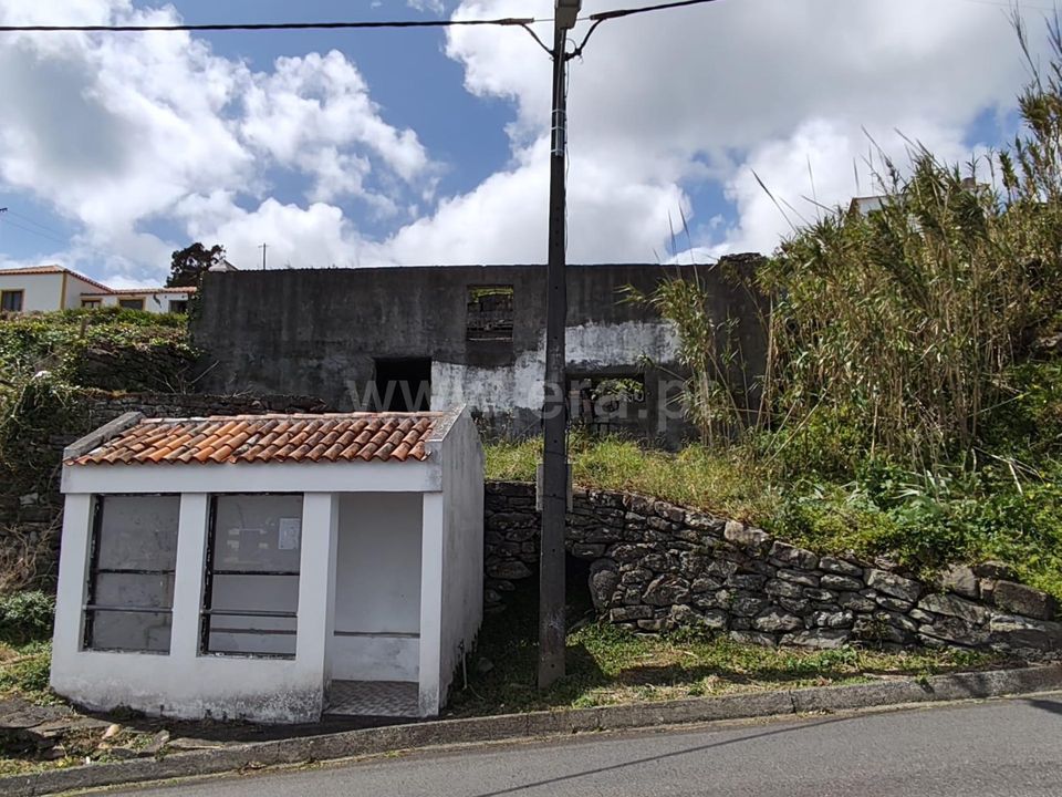 Helårsgrund i Santa Cruz das Flores, Flores - foto 2