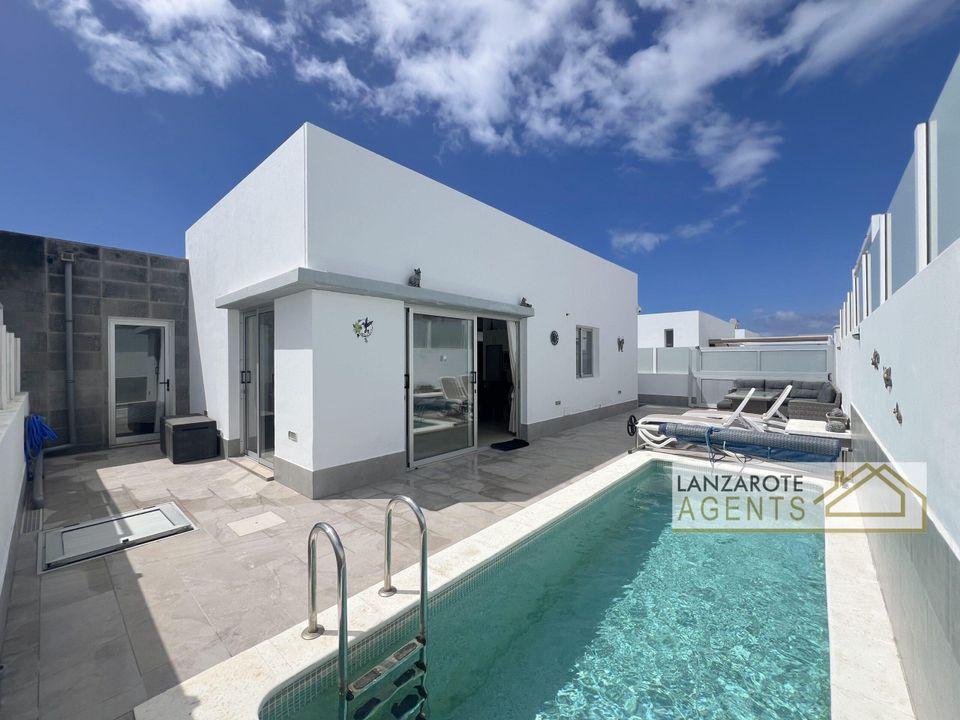 Villa i Playa Blanca (Yaiza), Lanzarote - foto 1