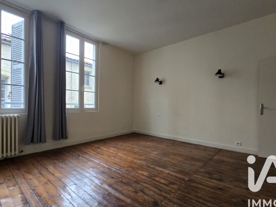 Byhus i Niort, Deux-Sevres - foto 1