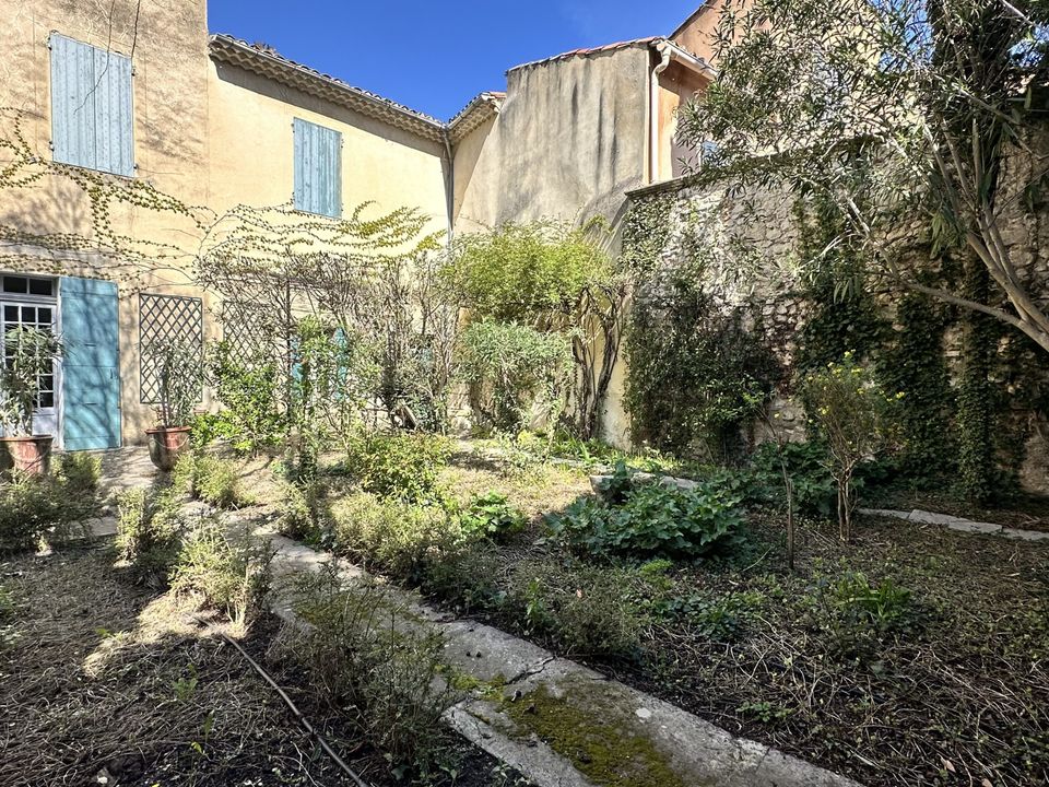 Villa i Pernes-les-Fontaines, Vaucluse - bilde 1