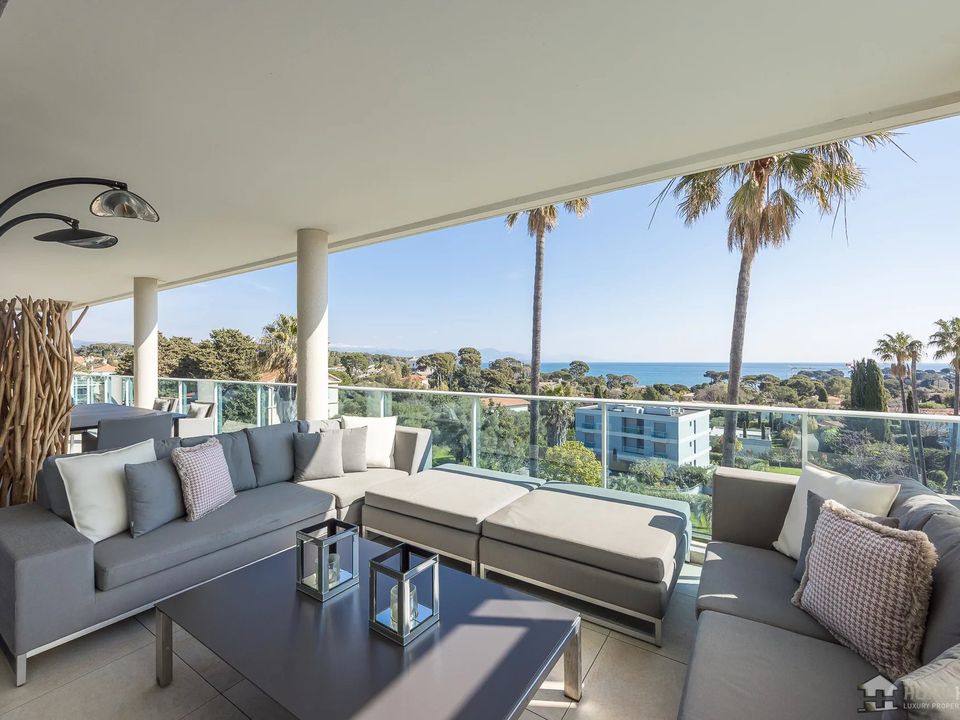 Apartamento en Antibes, Alpes-Maritimes - foto 1