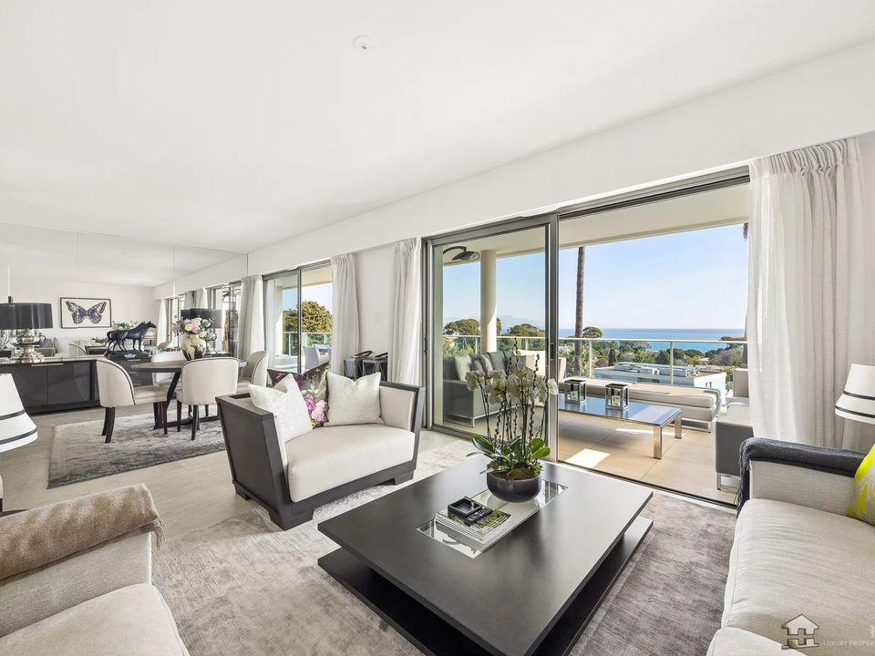 Apartamento en Antibes, Alpes-Maritimes - foto 2