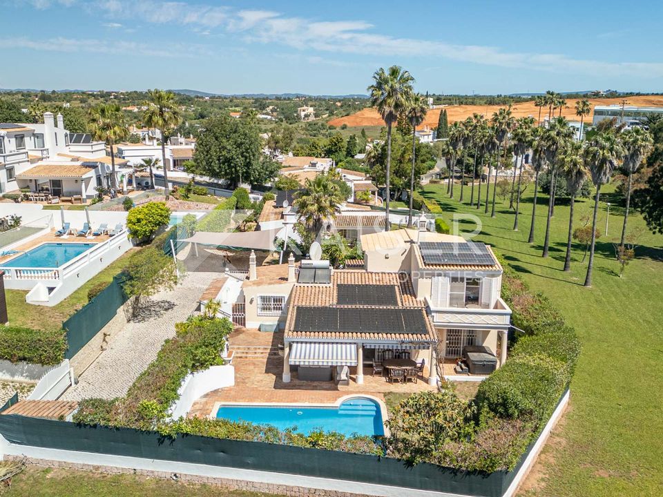 Villa i Albufeira, Faro - foto 1