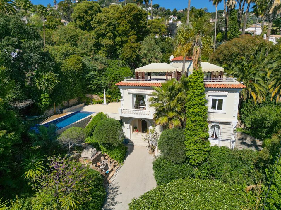 Villa i Vallauris, Alpes-Maritimes - foto 1