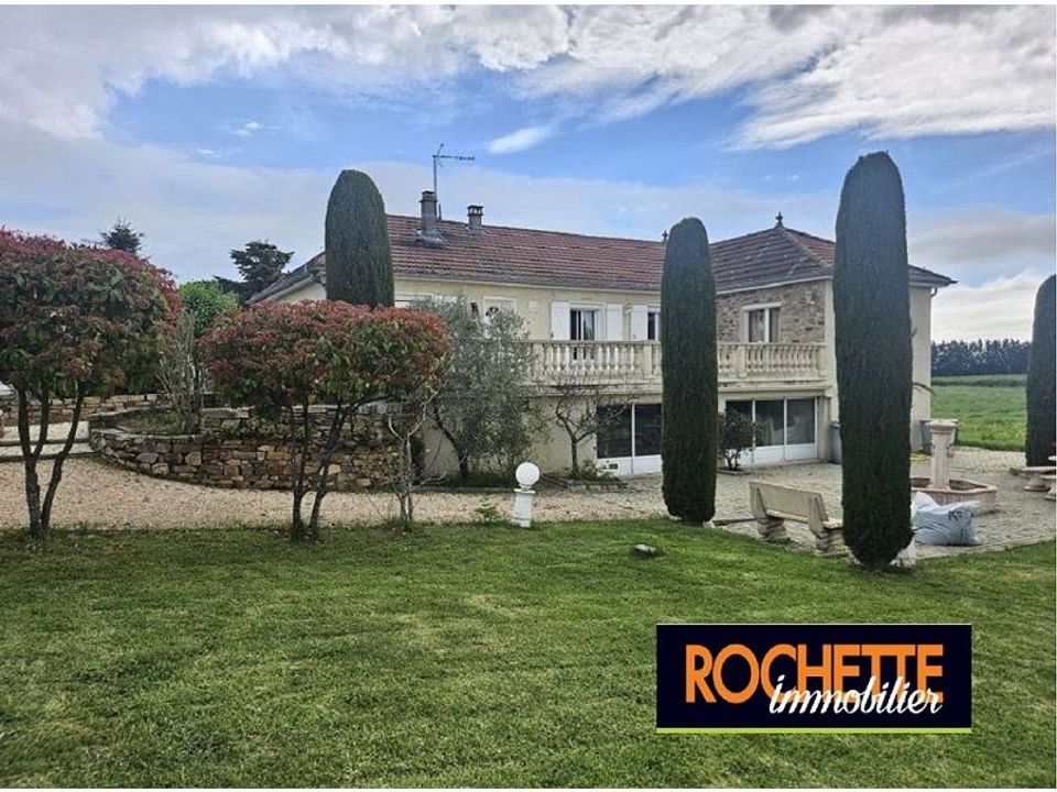Villa i Chalain-le-Comtal, Loire - foto 1