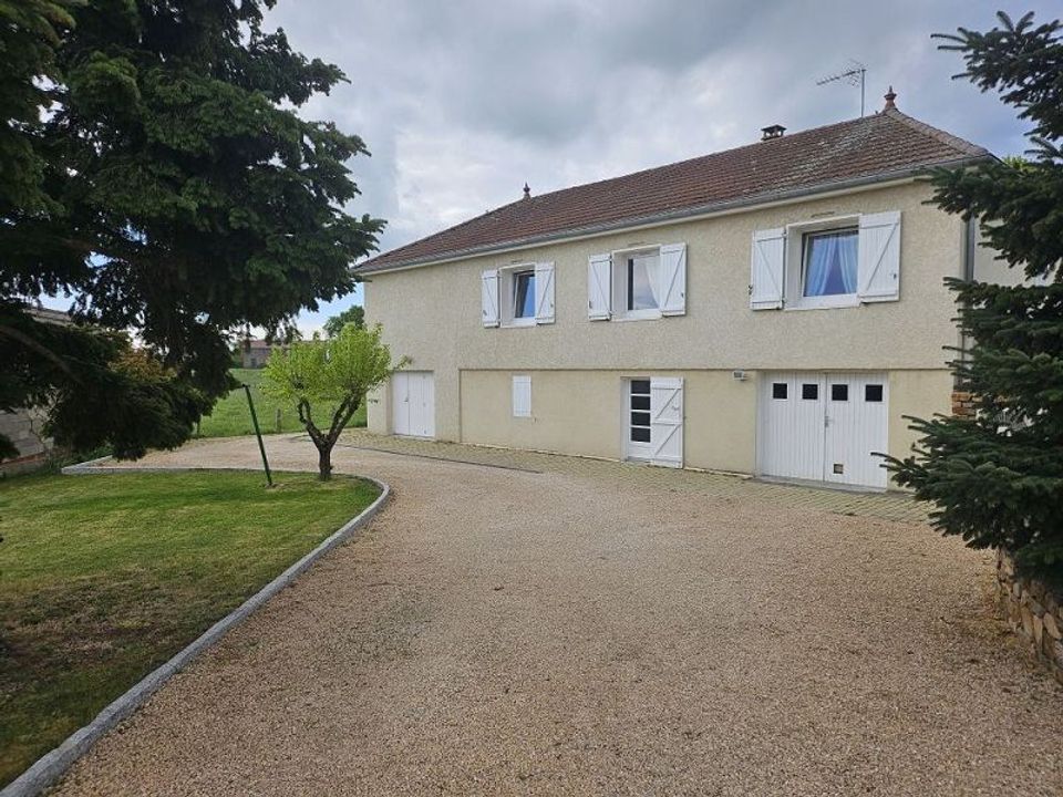 Villa i Chalain-le-Comtal, Loire - foto 2