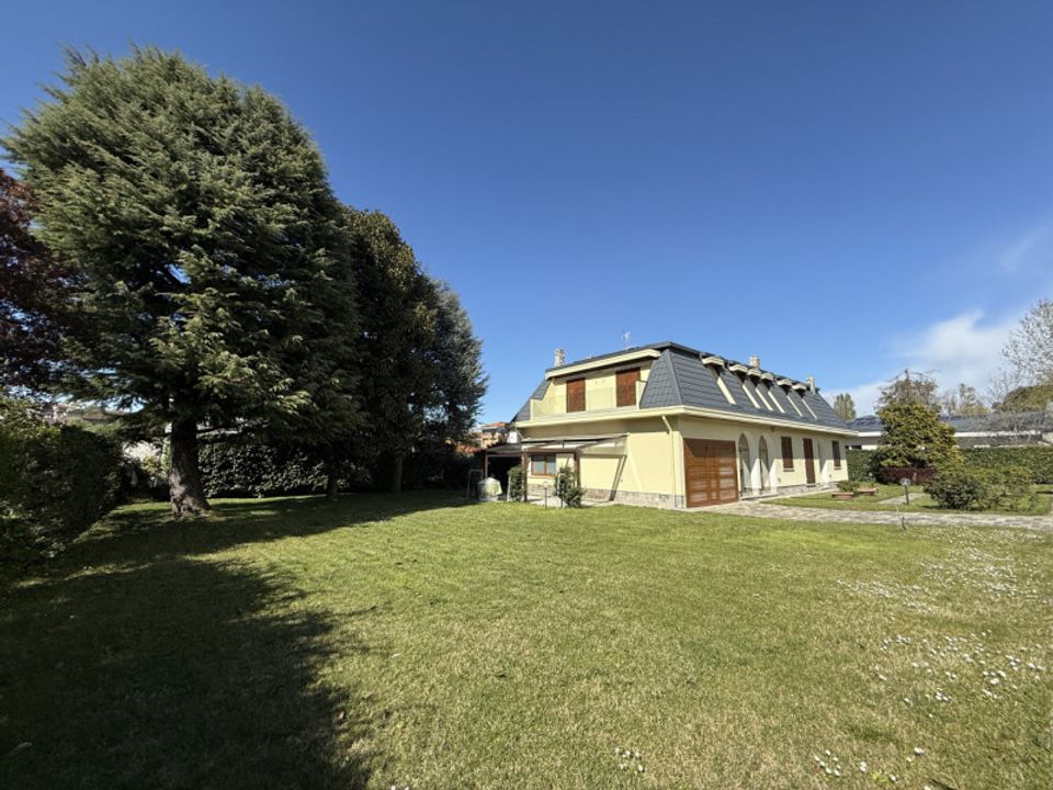 Villa i Trezzano sul Naviglio, Milan - foto 2