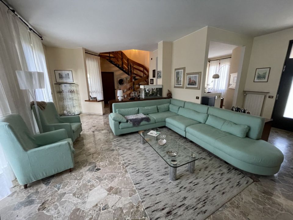 Villa i Trezzano sul Naviglio, Milan - foto 4