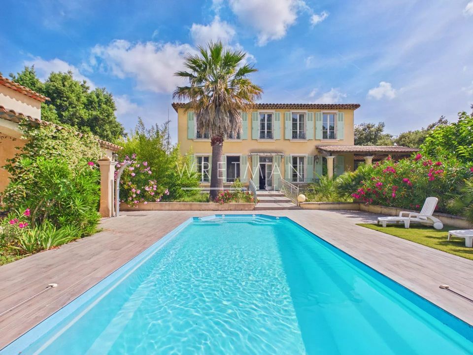 Villa en Le Thoronet, Var - foto 1