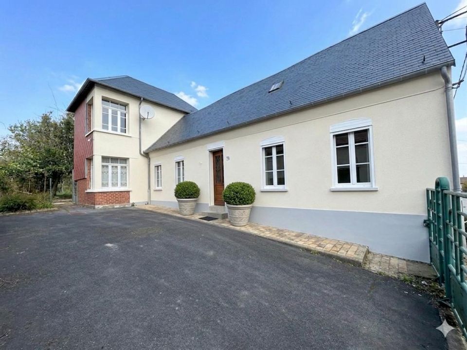 Landsbyhus i Reumont, Nord - bilde 1