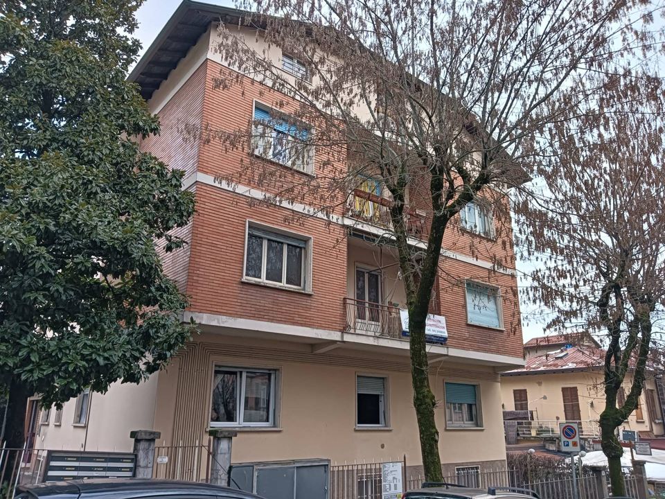 Erhvervsejendom i Salsomaggiore Terme, Parma - foto 1