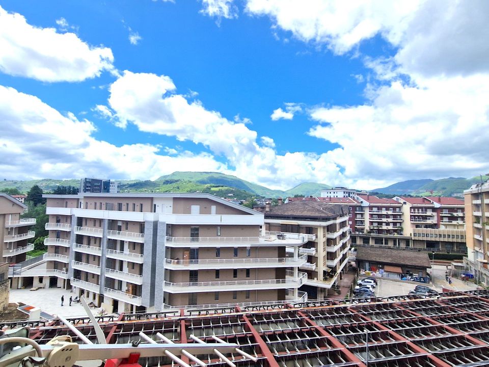 Lejlighed i Avellino city, Avellino - foto 3
