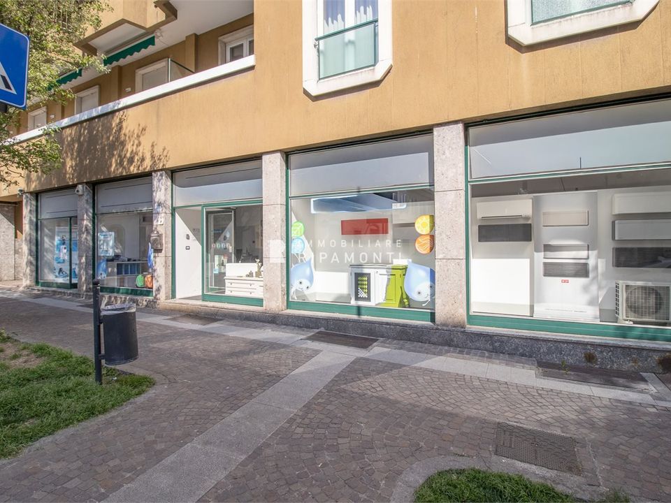 Erhvervsejendom i Lecco, Lecco - foto 3