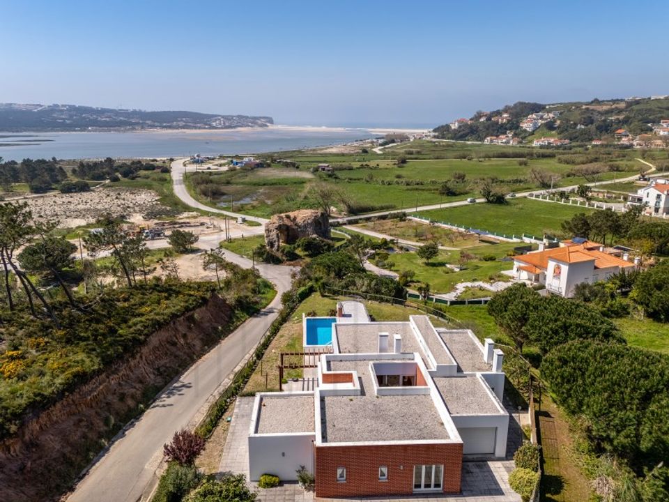 Villa a Foz do Arelho, Leiria - foto 1