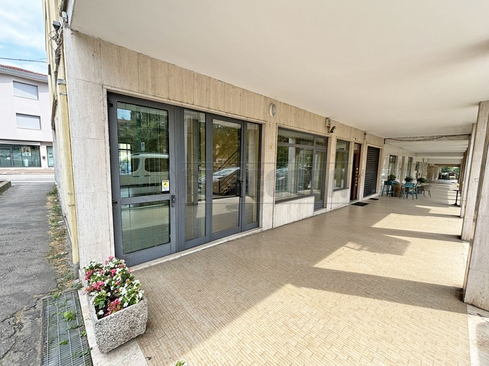 Erhvervsejendom i Trissino, Vicenza - foto 5