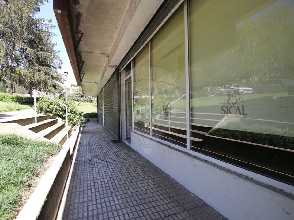 Erhvervsejendom i Guimaraes, Braga - foto 1