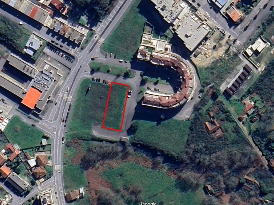 Helårsgrund i Pacos de Ferreira, Porto - foto 2