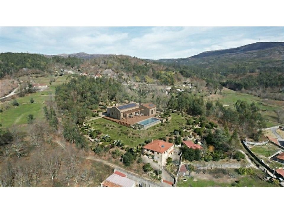 Helårsgrund i Oliveira de Frades, Viseu - foto 2