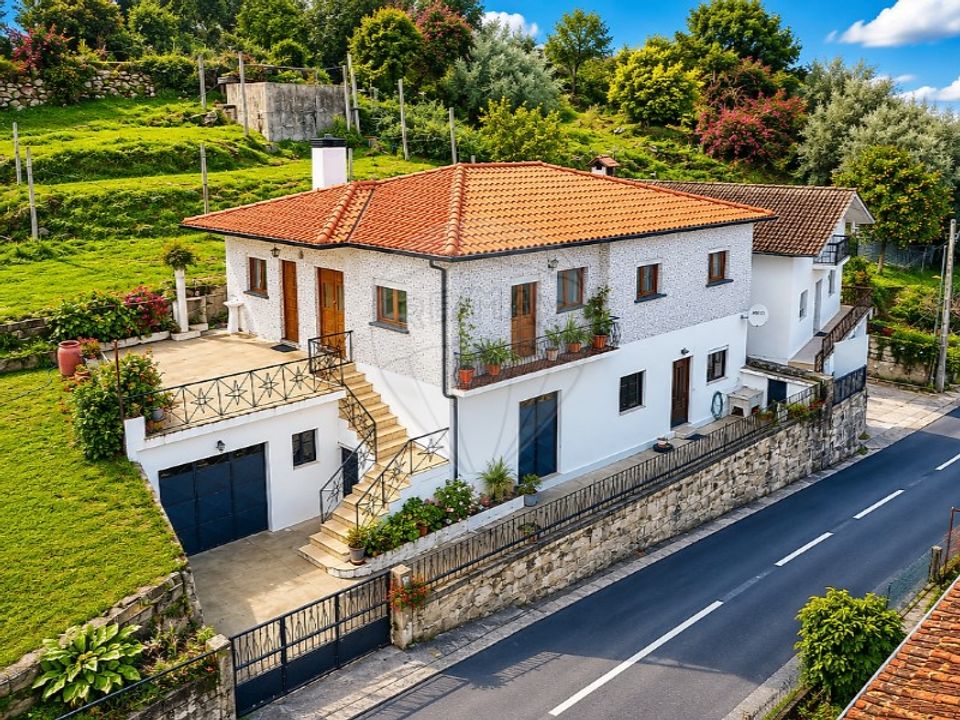 Villa em Alvite e Passos, Braga - foto 1