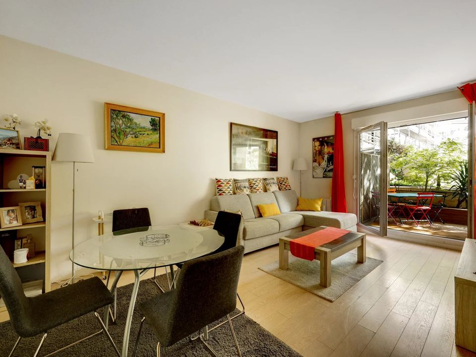 Lejlighed i Issy-les-Moulineaux, Hauts-de-Seine - foto 2