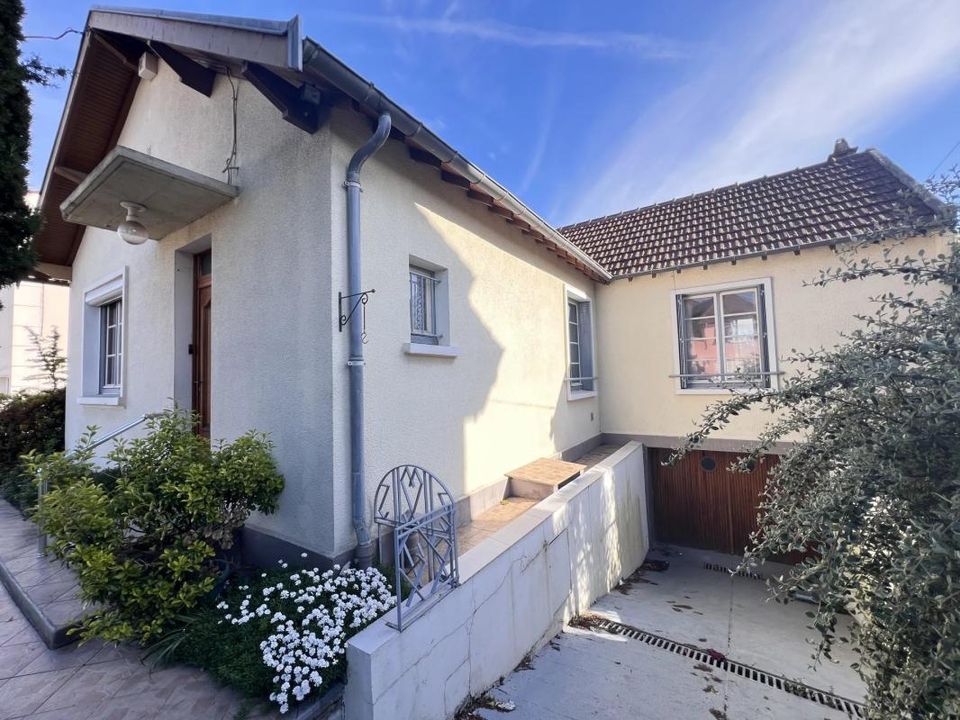 Villa i Les Clayes-Sous-Bois, Yvelines - foto 2