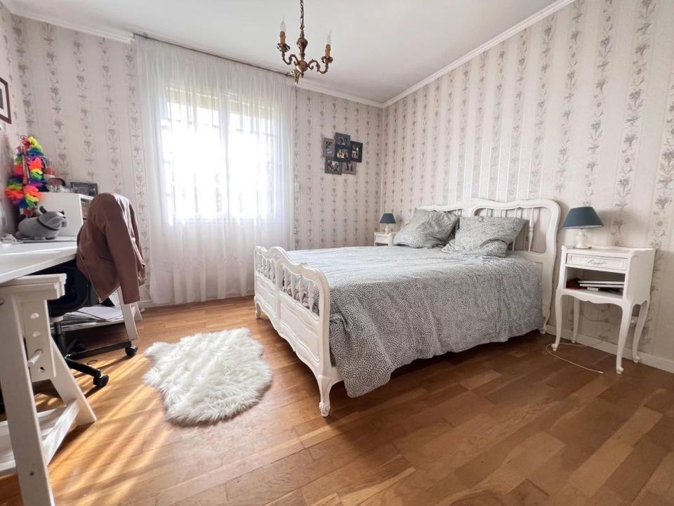 Villa i Les Clayes-Sous-Bois, Yvelines - foto 5
