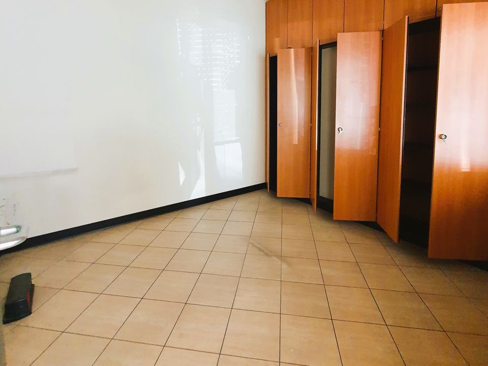 Erhvervsejendom i Brescia, Brescia - foto 3