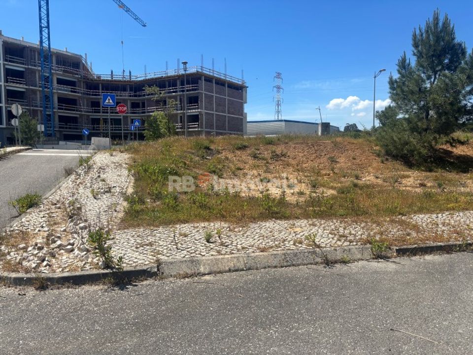 Helårsgrund i Entroncamento, Santarem - foto 2