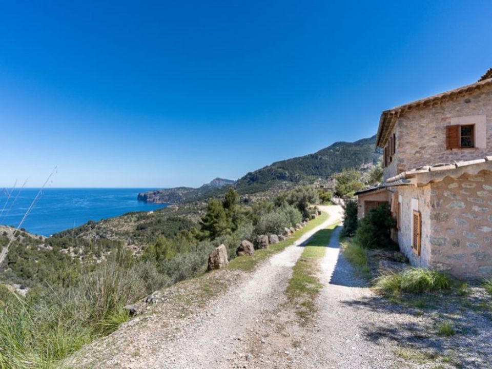 Landejendom i Deia, Mallorca - foto 1