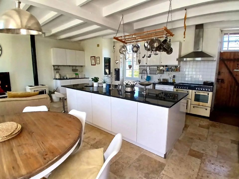 Villa i Saint-Jean-d'Angely, Charente-Maritime - foto 3