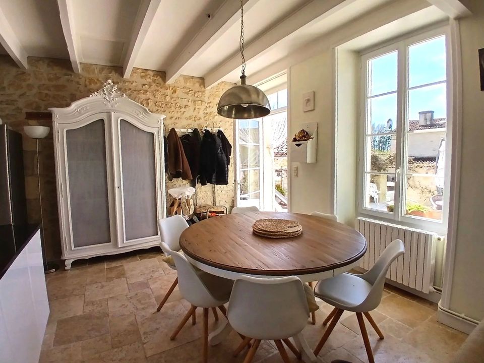 Villa i Saint-Jean-d'Angely, Charente-Maritime - foto 4