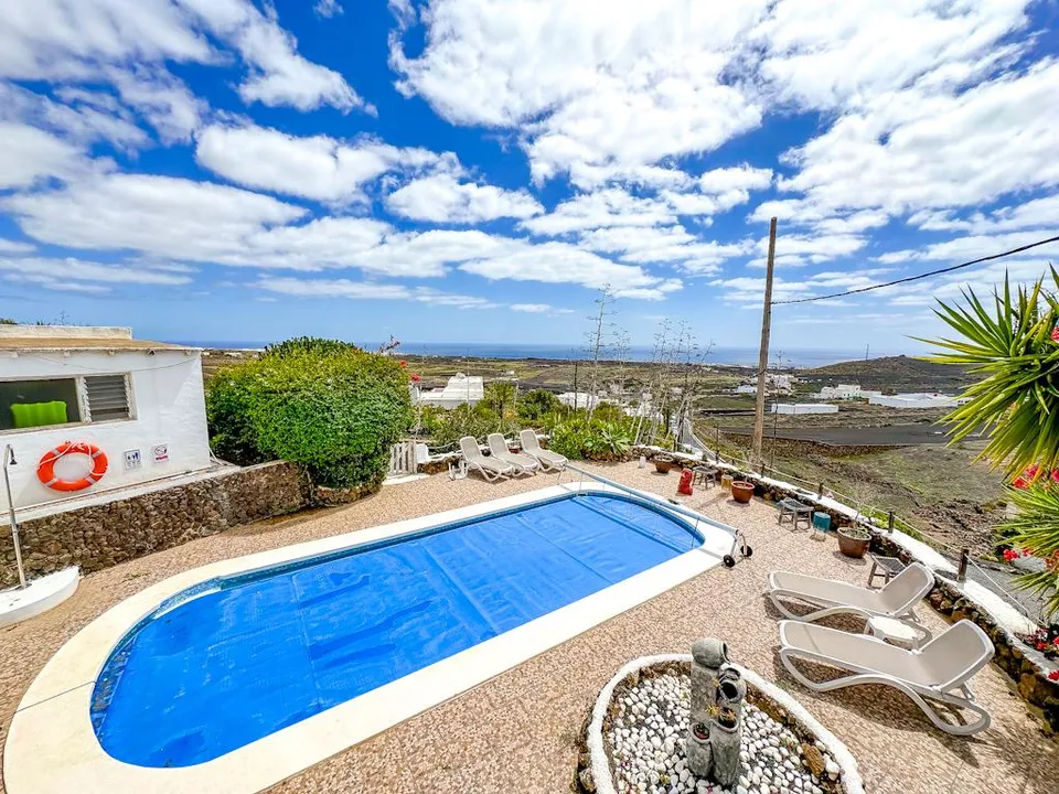 Villa i La Asomada (Puerto Rosario), Fuerteventura - foto 1