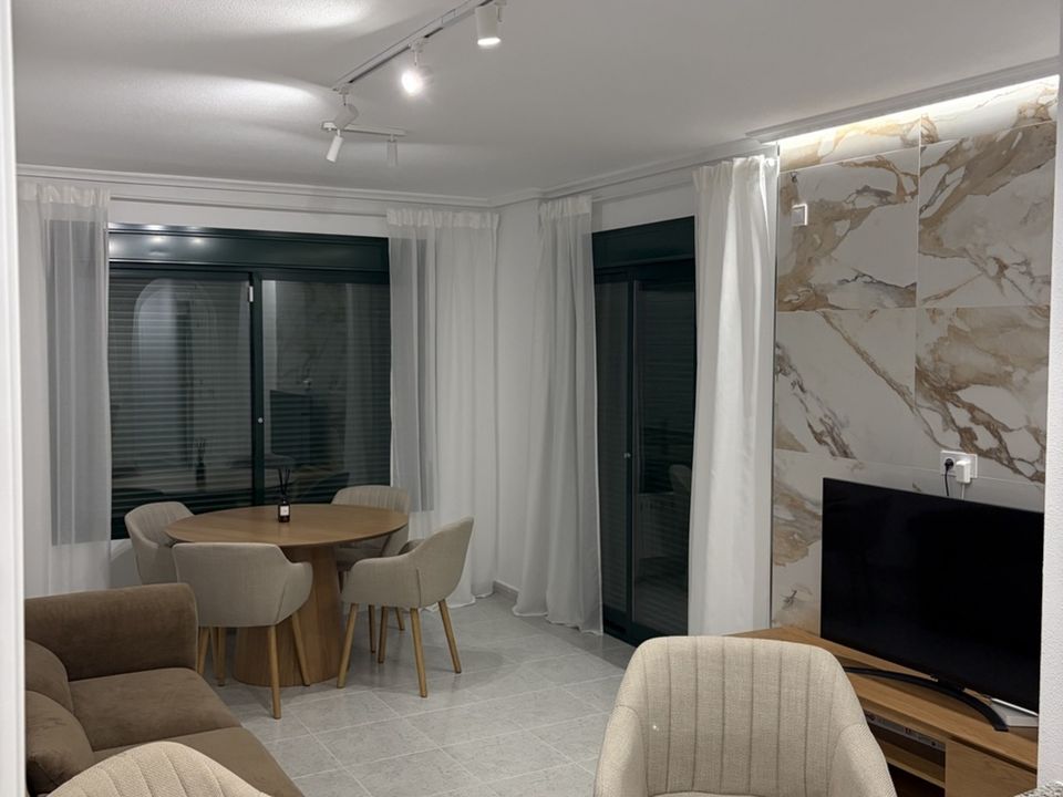 Lejlighed i Dehesa De Campoamor, Alicante - foto 3
