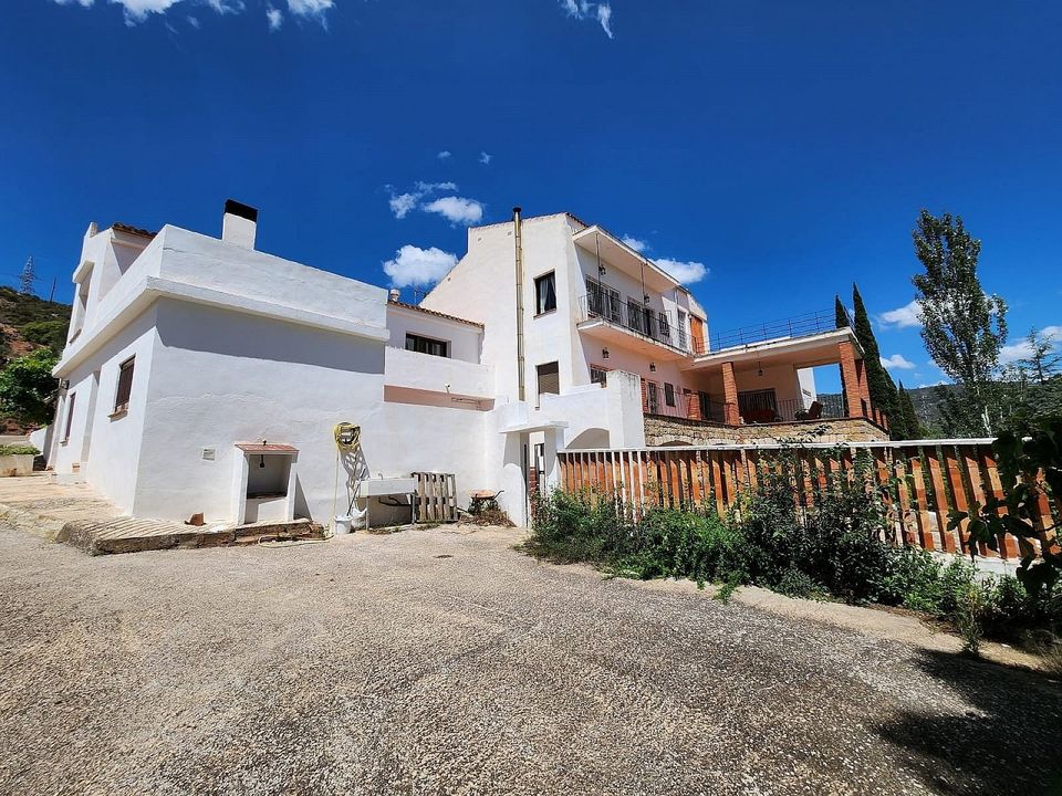 Landejendom i Jalance, Valencia - foto 1