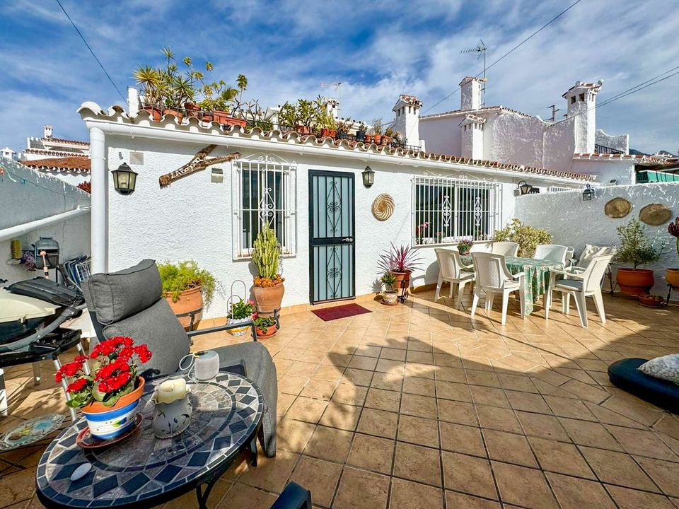 Villa i Nerja, Malaga - foto 1