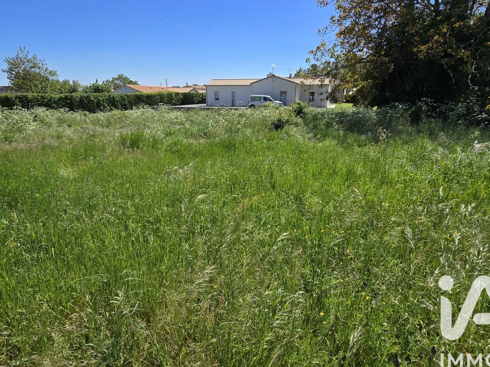 Terreno en Saint-Remy, Deux-Sevres - foto 2