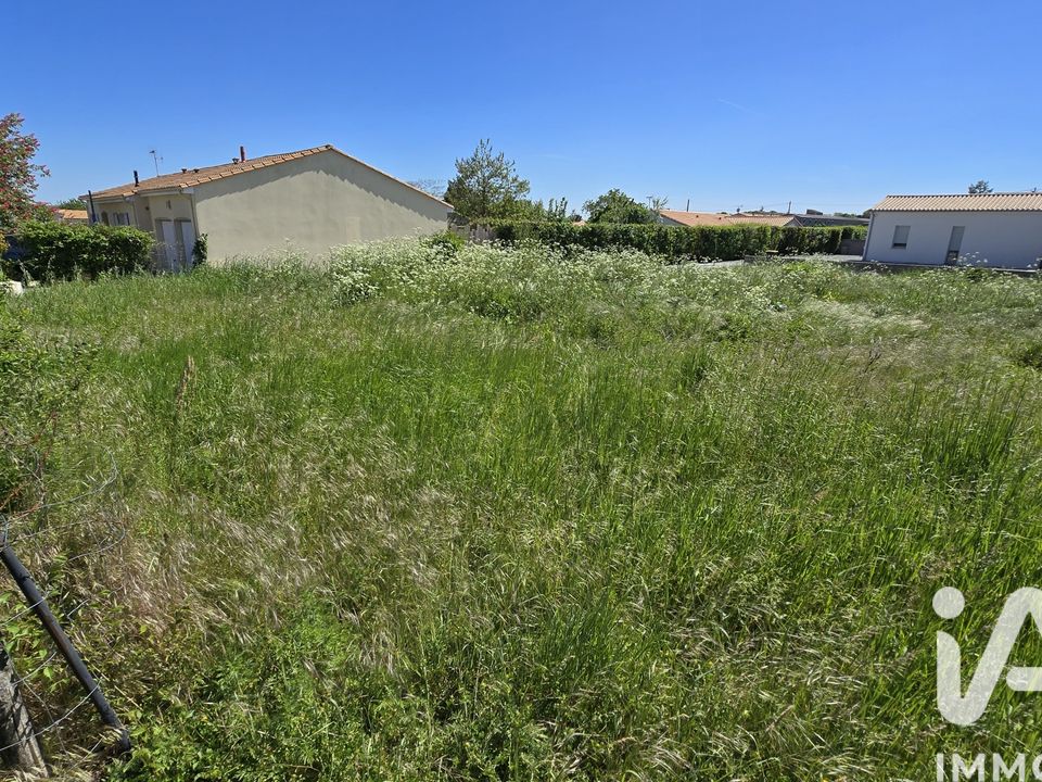 Terreno en Saint-Remy, Deux-Sevres - foto 4
