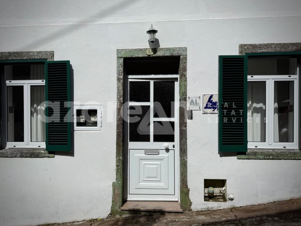 Villa i Ribeira Cha, Sao Miguel - bilde 1